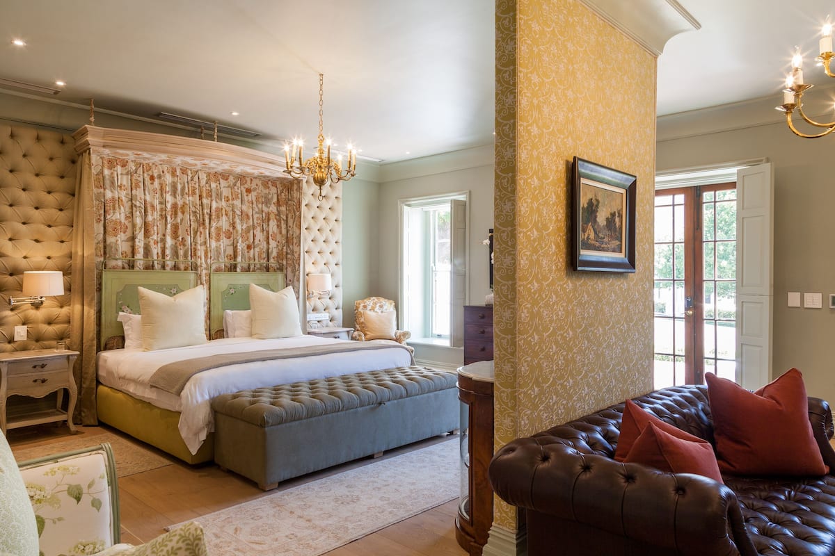 Junior Suite, 1 King Bed