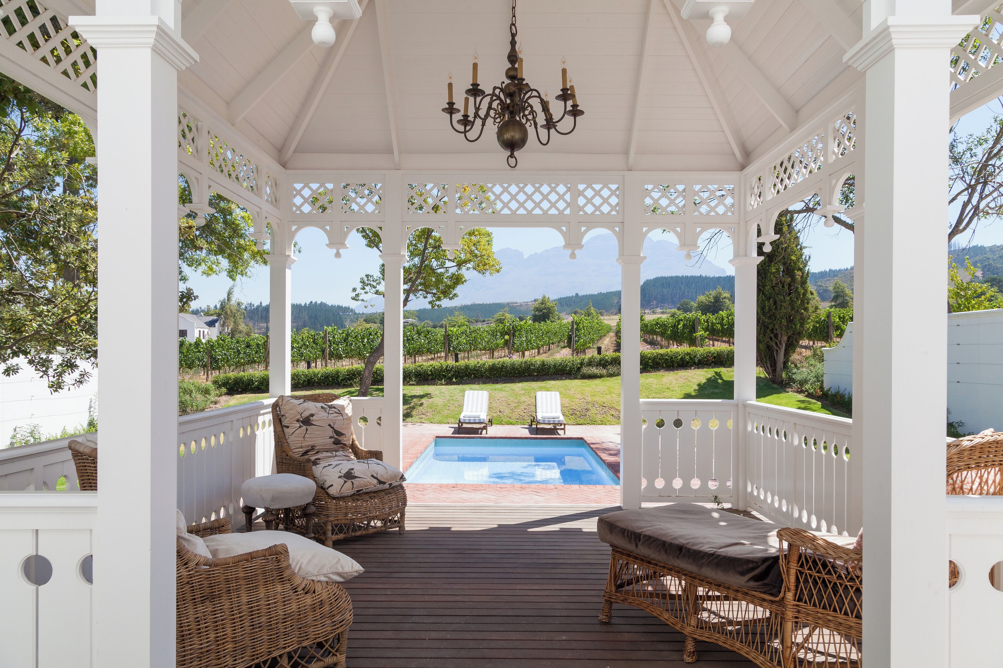 Suite Executive, 1 letto queen | Biancheria da letto ipoallergenica, minibar, una cassaforte in camera