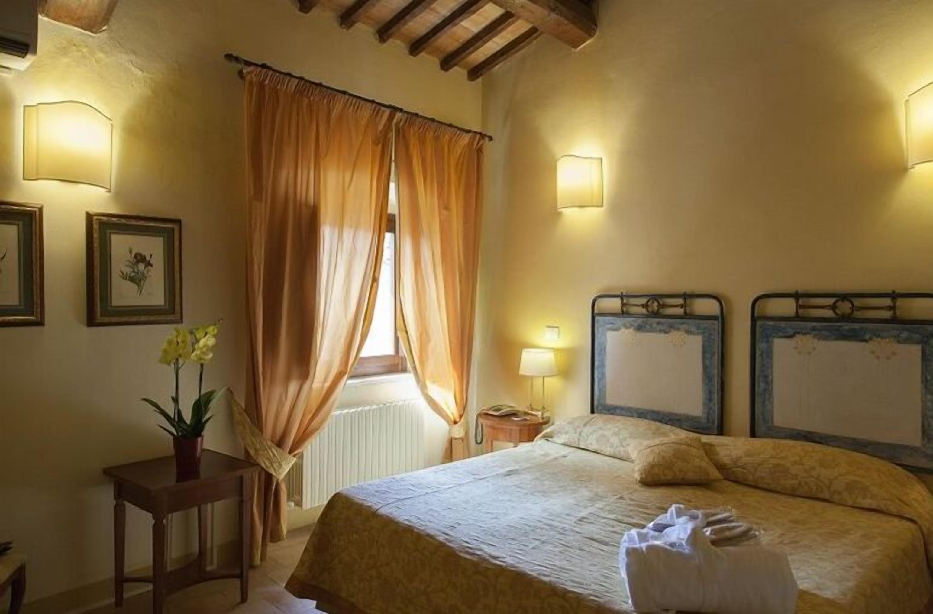 superior double room | down duvets, minibar, in-room safe, individually furnished