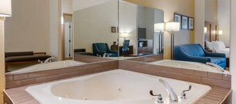 Comfort Suites Lady Lake - The Villages