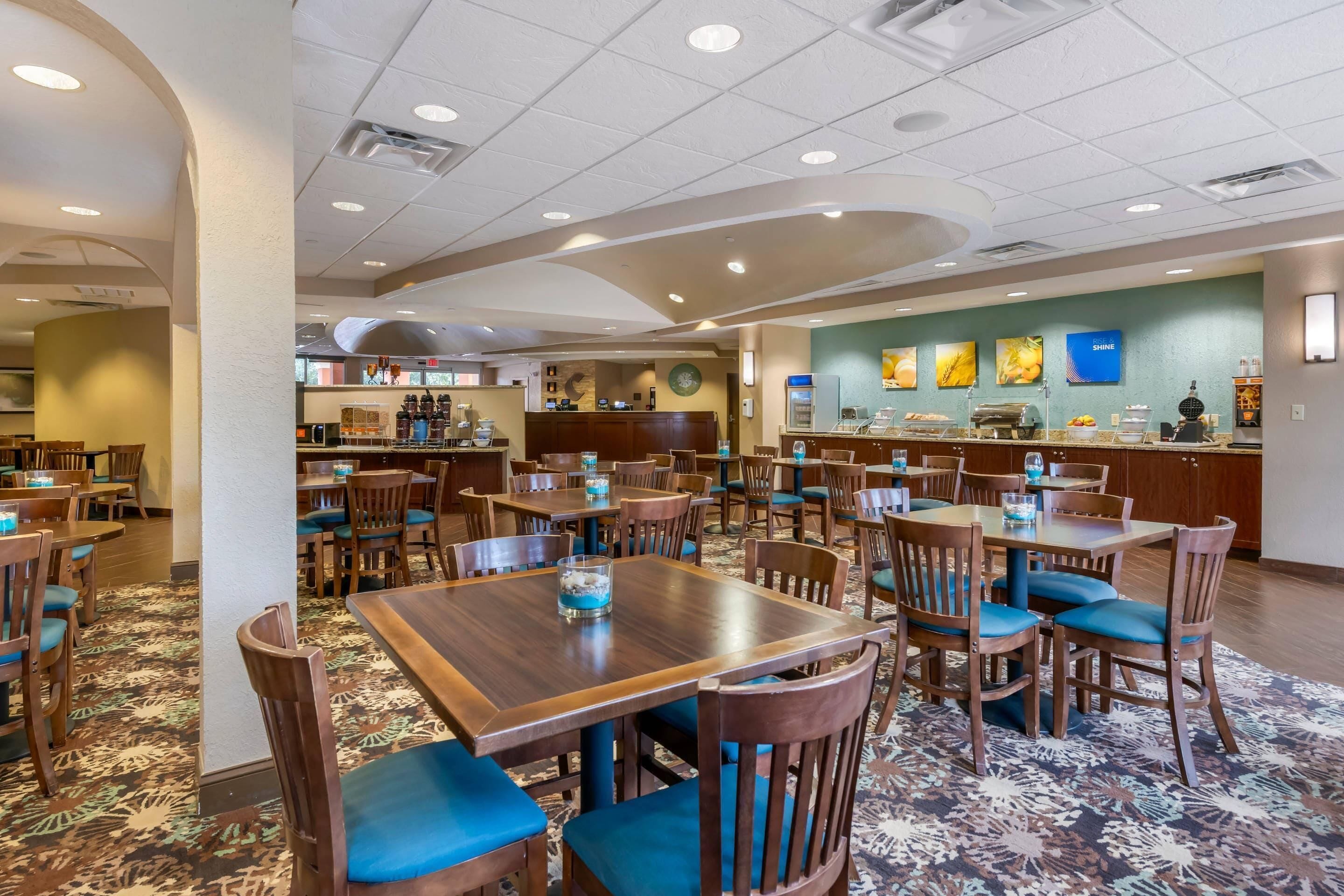Free daily buffet breakfast