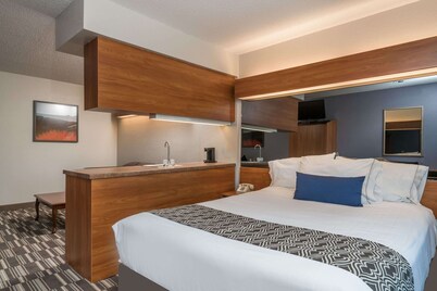 Microtel Inn & Suites by Wyndham Springfield