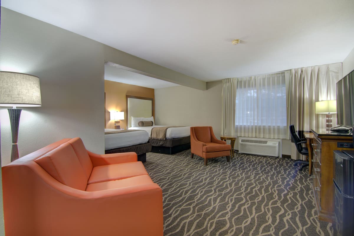 Mini Suite, 2 Queen Beds, Non Smoking | Premium bedding, desk, blackout drapes, free WiFi