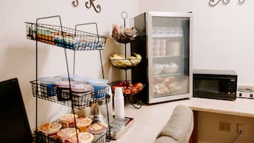 Café da manhã continental grátis