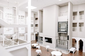 Banquet hall - Findlay Inn and Conference Center (Findlay)