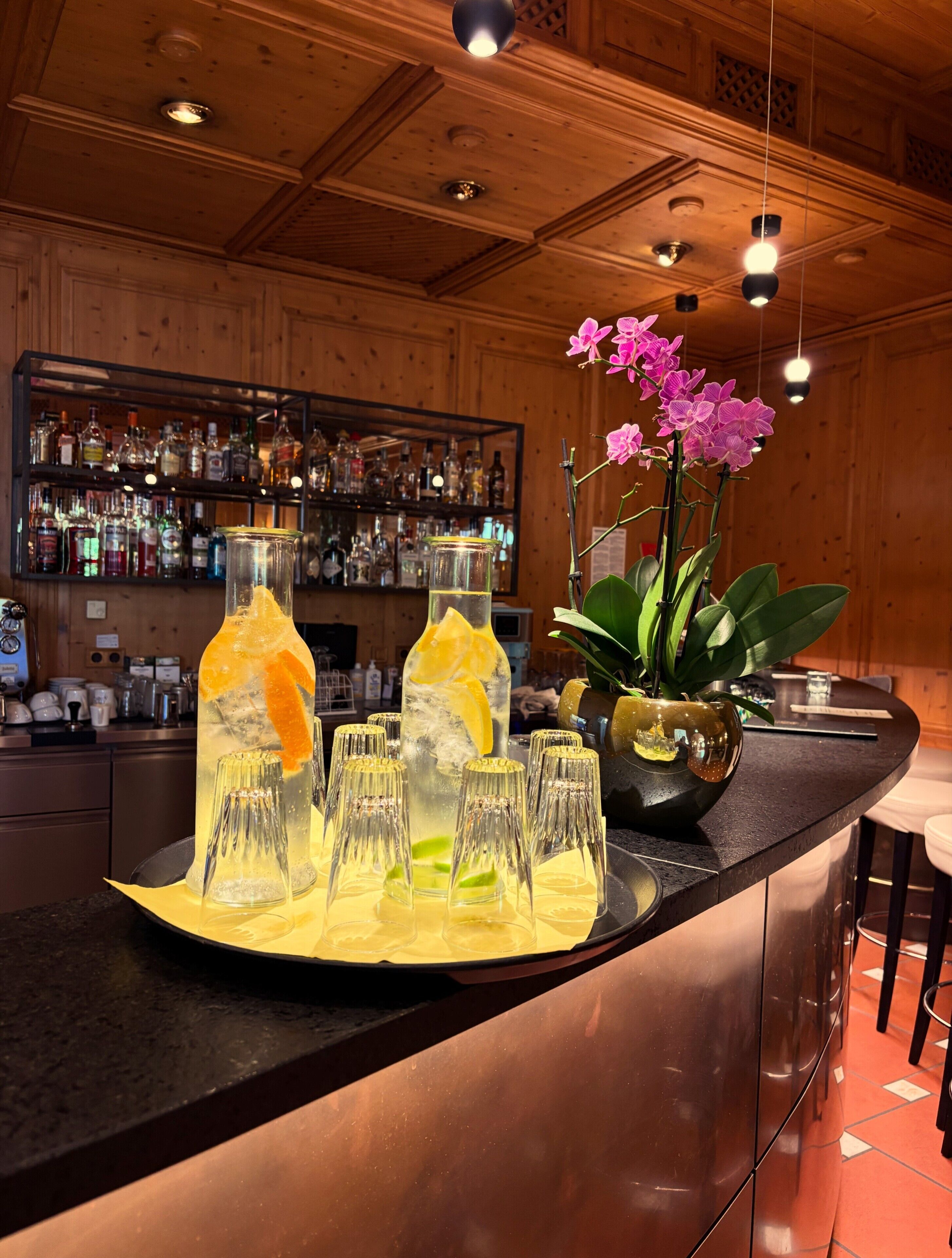 Bar (in der Unterkunft)