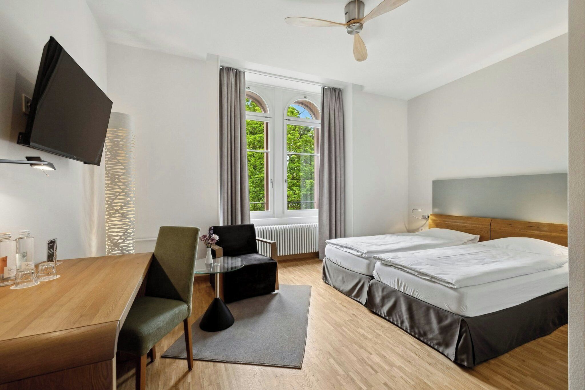 Hypo-allergenic bedding, in-room safe, individually decorated