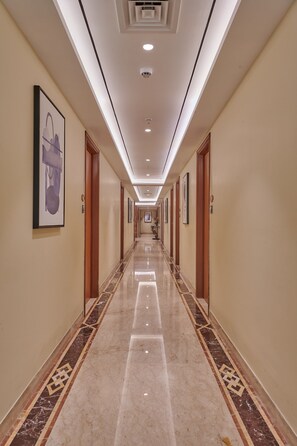 Interior entrance - Hotel Residency Andheri (Mumbai)