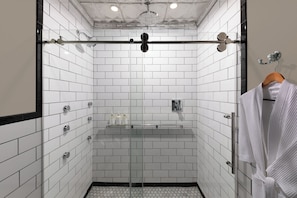 Room, Private Bathroom (Othello) | Bathroom - Rosemont Inn Bed & Breakfast (Utica)
