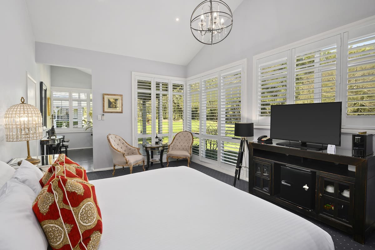 suite, garden view | 1 bedroom, egyptian cotton sheets, premium bedding, pillow-top beds