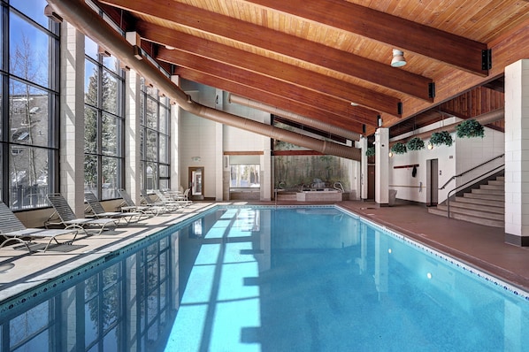 Indoor pool - Evergreen Condominiums by Vail Resorts (Keystone)