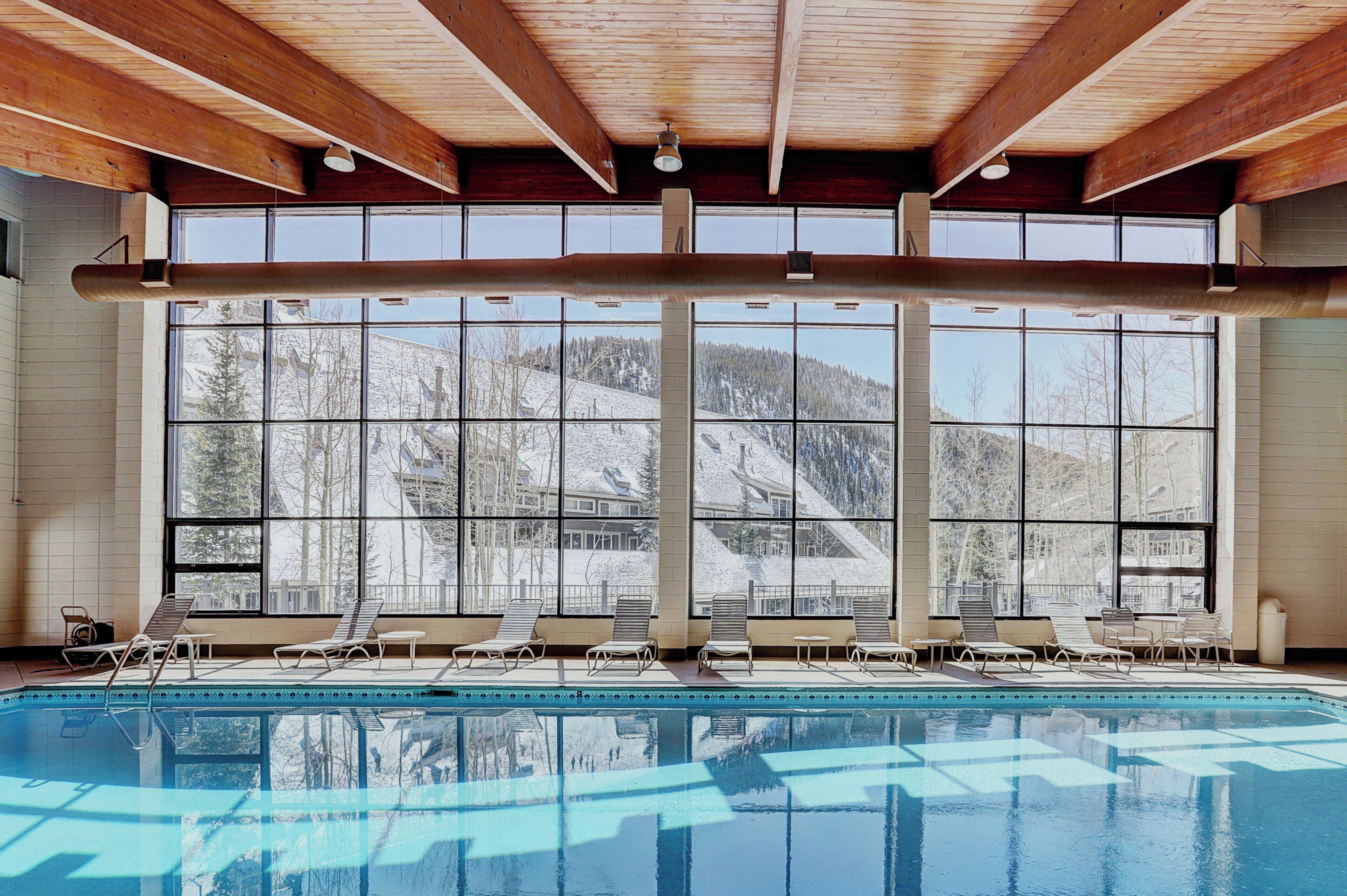 Una piscina techada