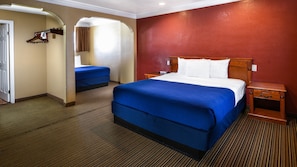 Standardzimmer (3 Queen Beds)