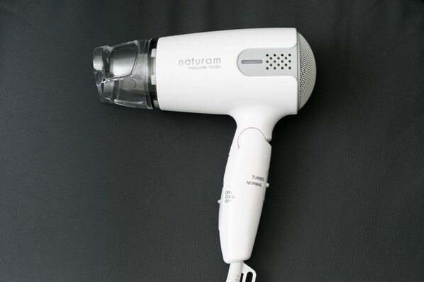 A white hair dryer with a transparent water bottle attachment, labeled 'naturam' and 'TID295'. - Pearl Hotel Kayabachou (Tokyo)