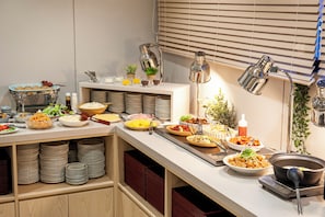 Breakfast served - Hotel IL FIORE Kasai Annex (Tokyo)