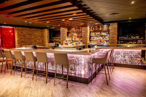 Harrah's Kansas City Hotel and Casino - A Caesars Rewards Destination