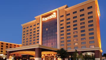 Room Type Assigned on Arrival | Pillowtop beds, blackout drapes, iron/ironing board, WiFi