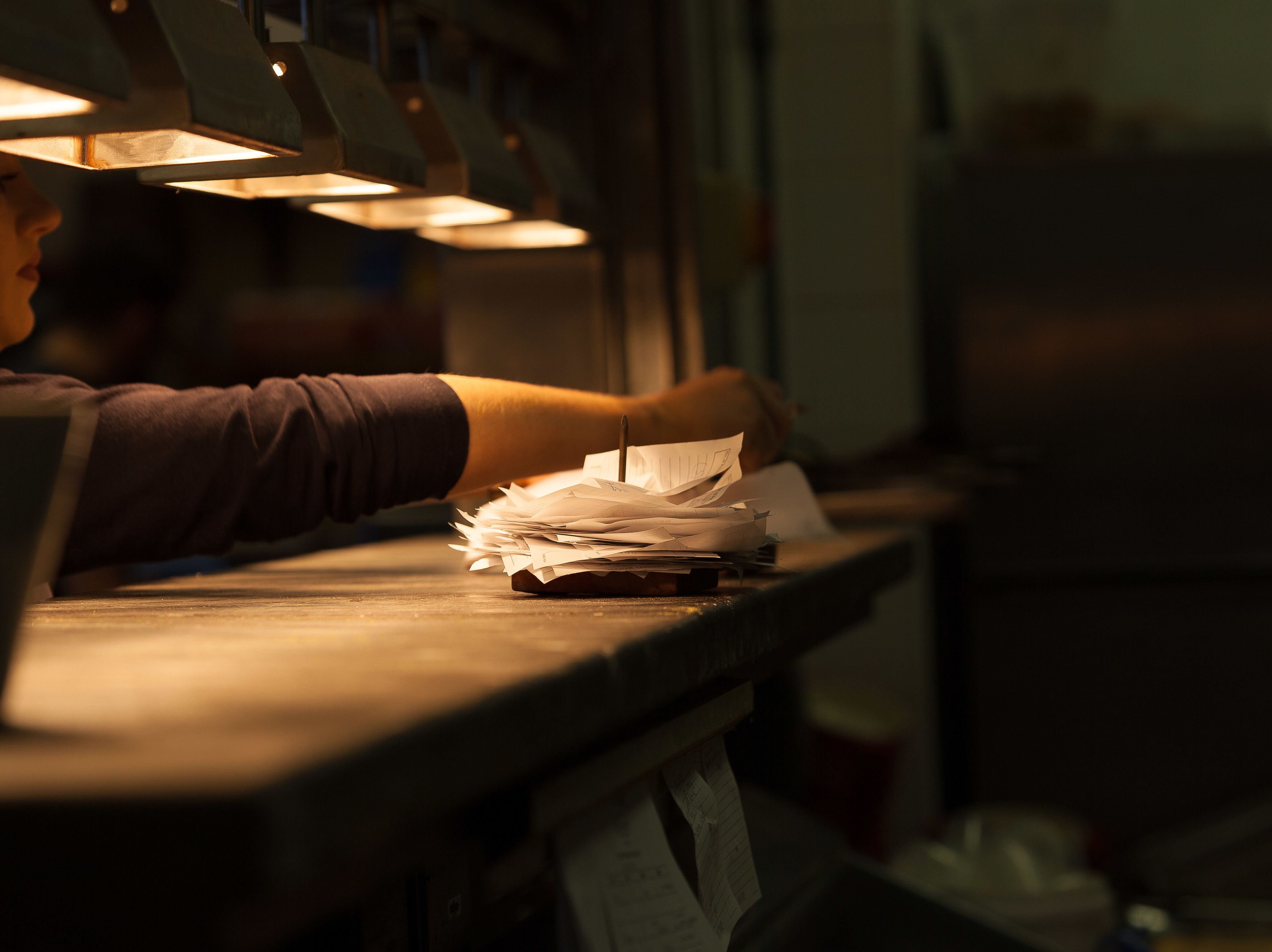 breakfast and lunch served, local cuisine