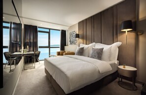 Premium Double or Twin Room, Sea View | Down comforters, minibar, in-room safe, desk - Grand Hotel Adriatic I (Opatija)