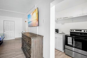 Family Studio Suite, 2 Queen Beds, Kitchen, Canal View | Private kitchen - Coconut Cay Resort & Marina (Marathon)