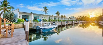 Coconut Cay Resort & Marina