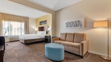 Suite, 1 King Bed with Sofa bed, Accessible, Non Smoking | Desk, blackout drapes, iron/ironing board, free WiFi
