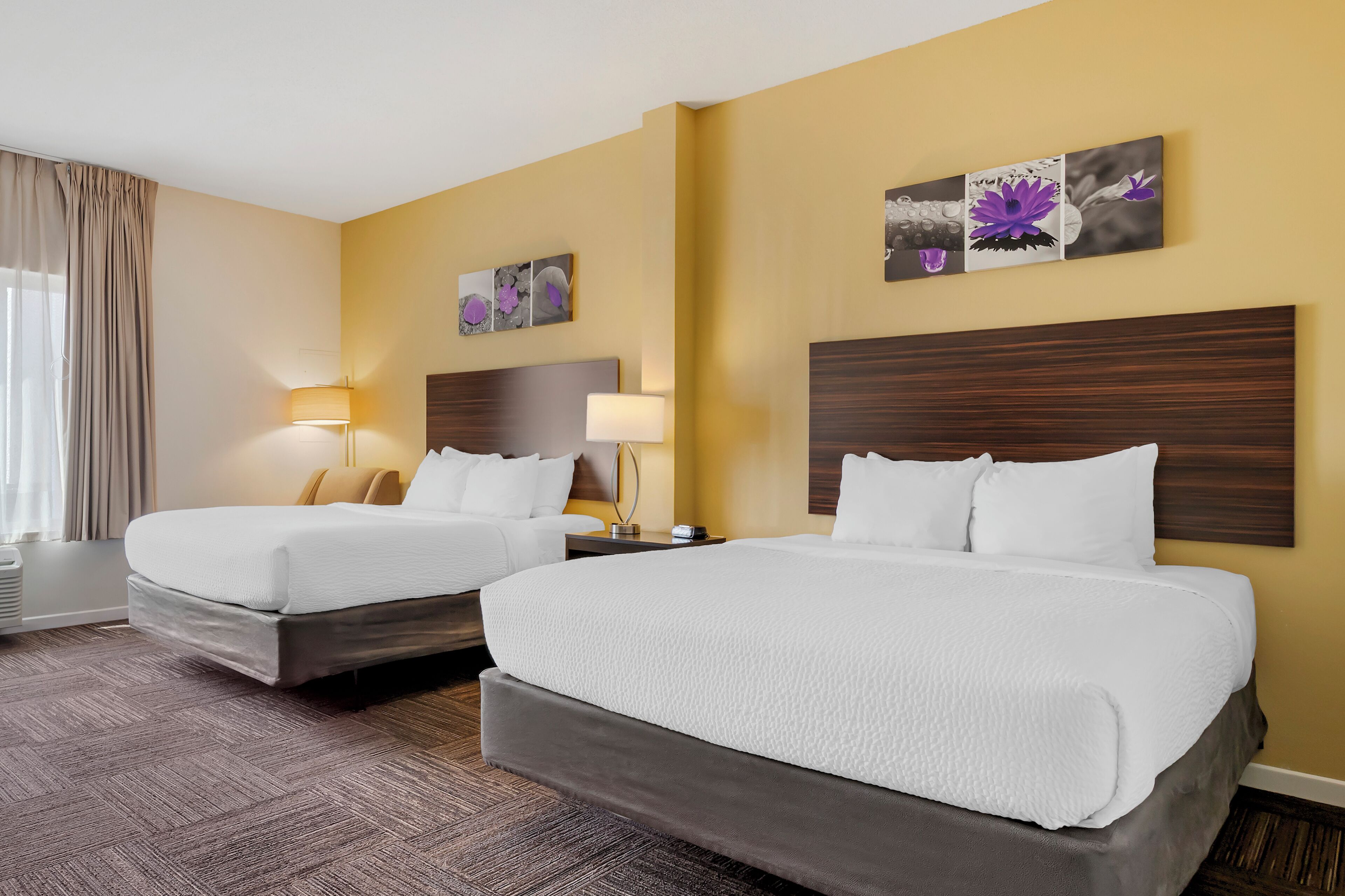 書桌、遮光窗簾/窗簾、熨斗/熨衫板、免費 Wi-Fi