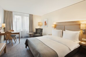 Couette en duvet d'oie, minibar, coffres-forts dans les chambres, bureau