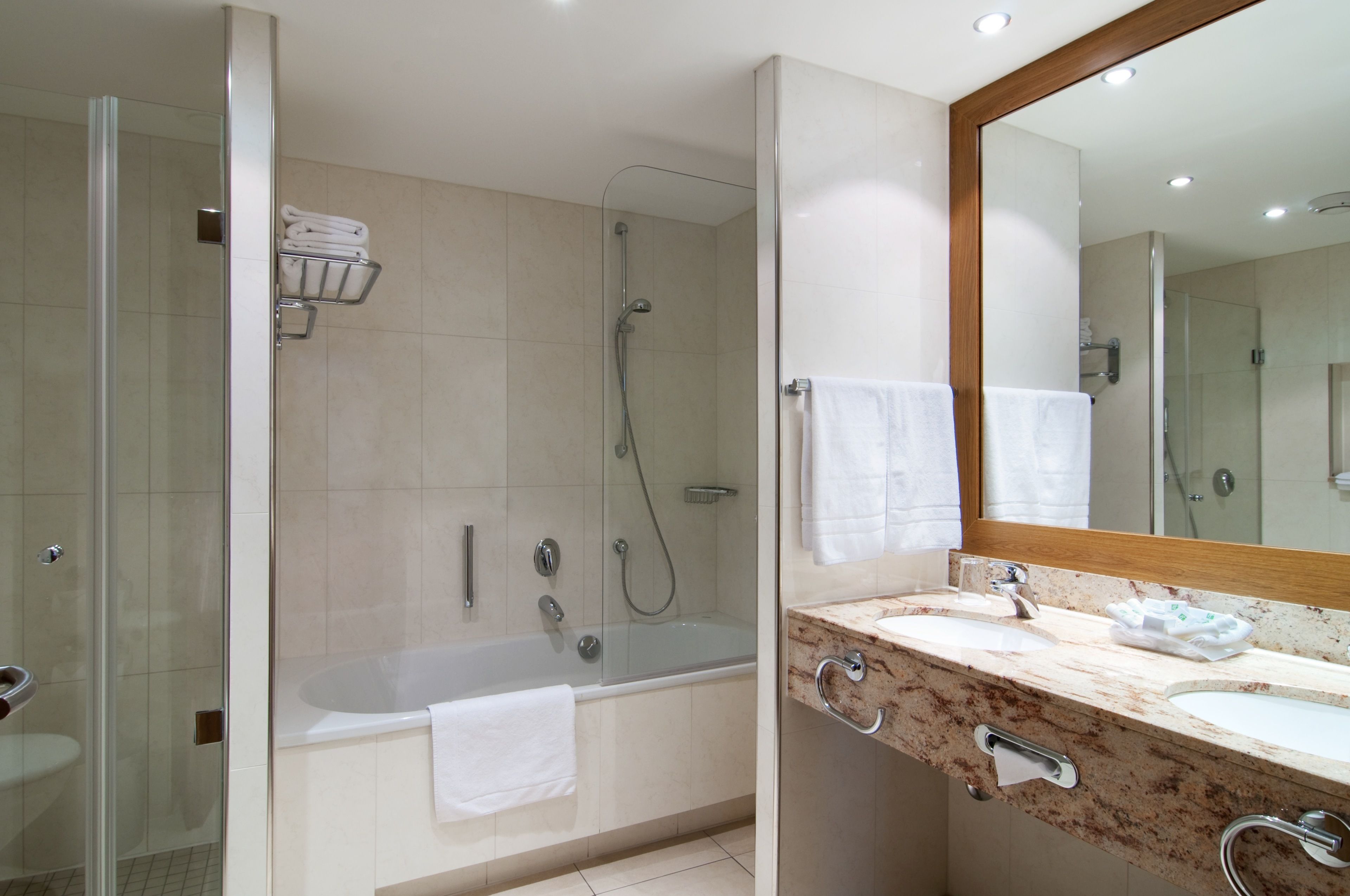 Photo - Holiday Inn Nürnberg City Centre by IHG