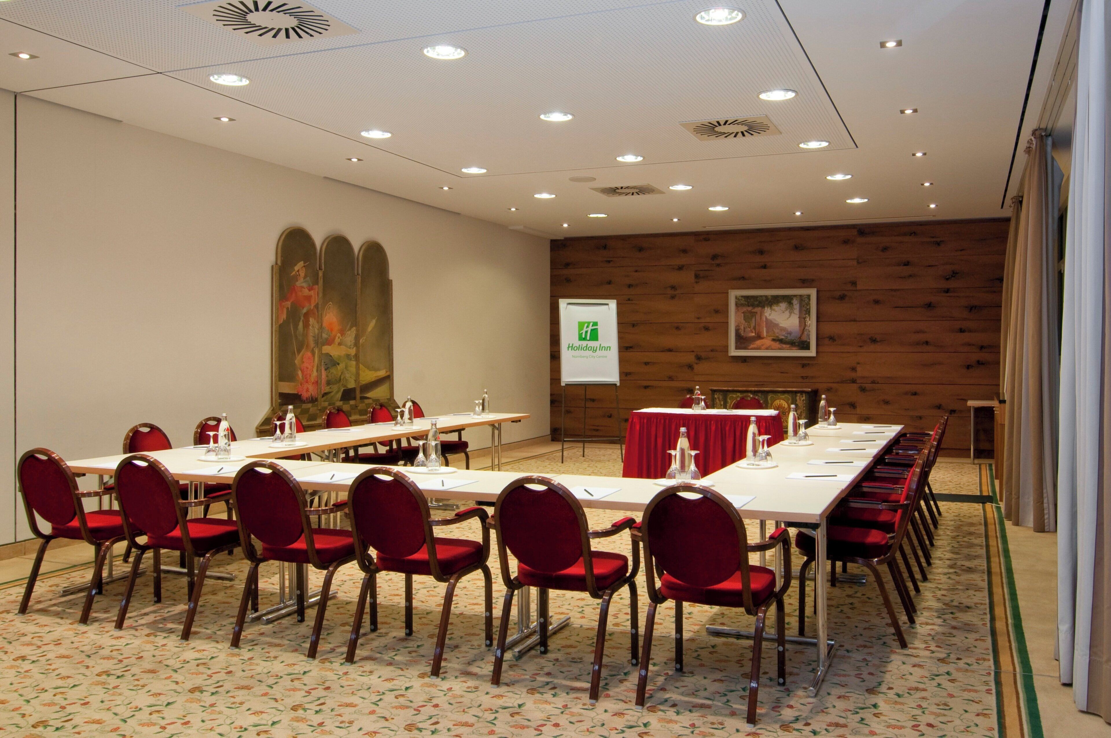 Photo - Holiday Inn Nürnberg City Centre by IHG