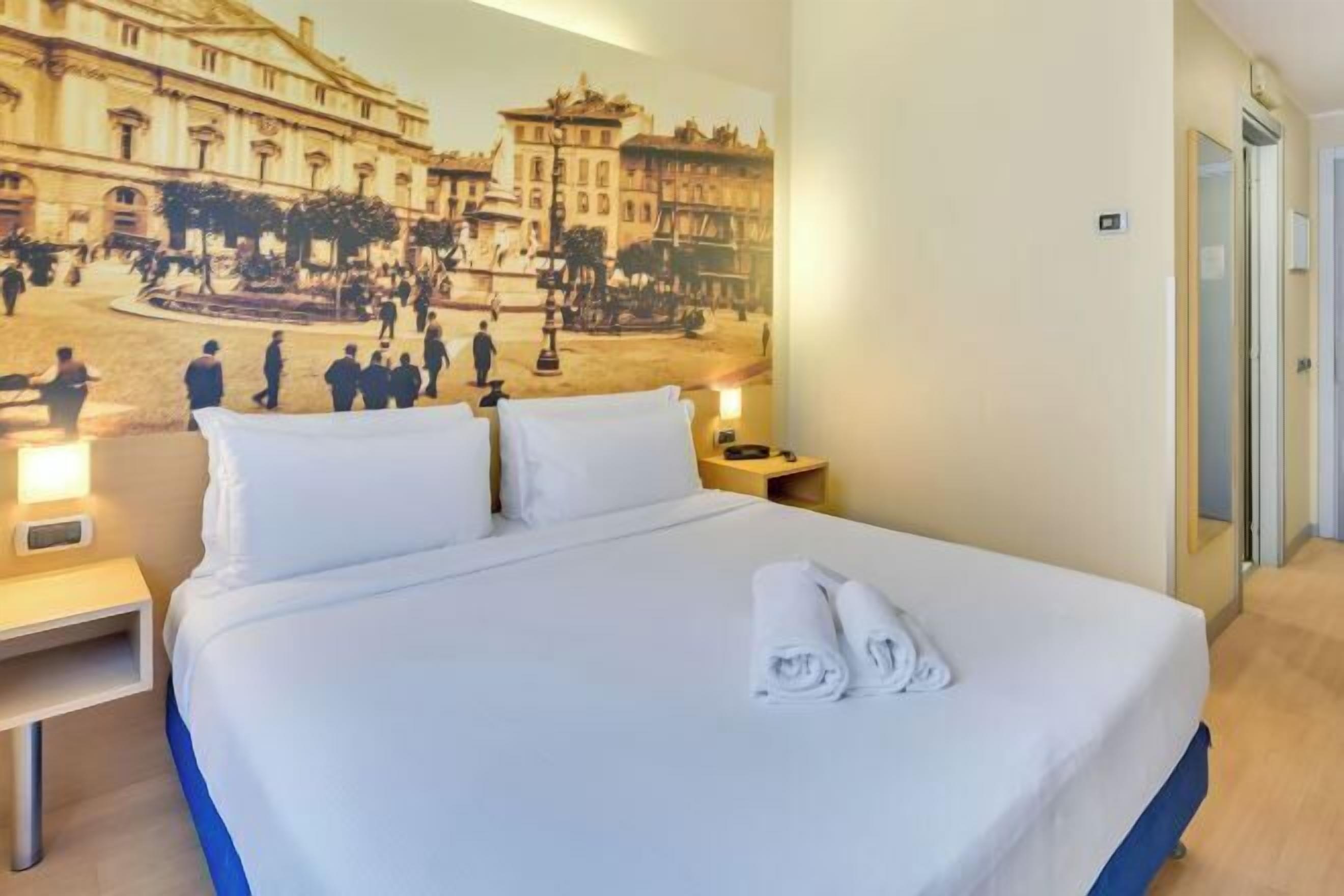 Ropa de cama de alta calidad y minibar 