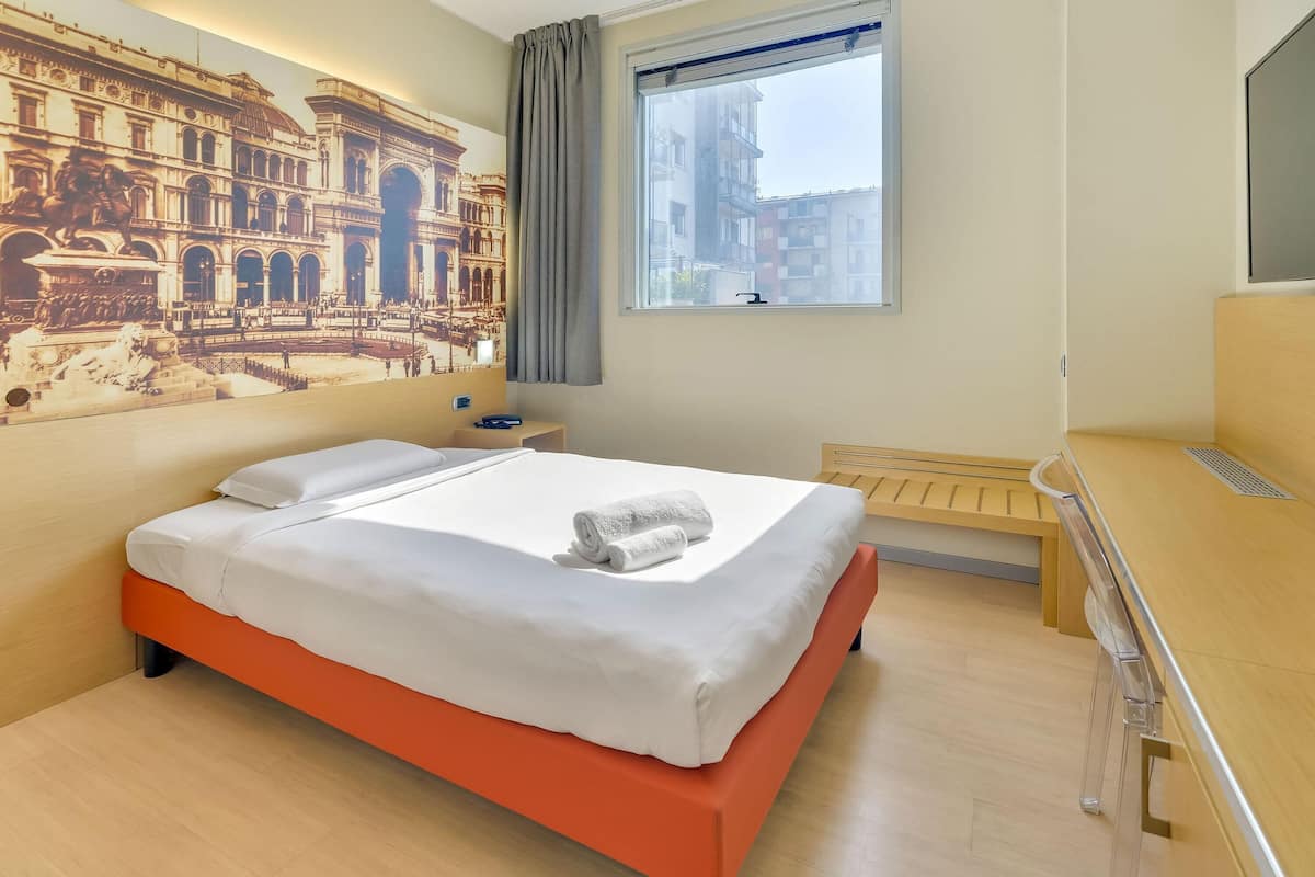 Superior Single Room