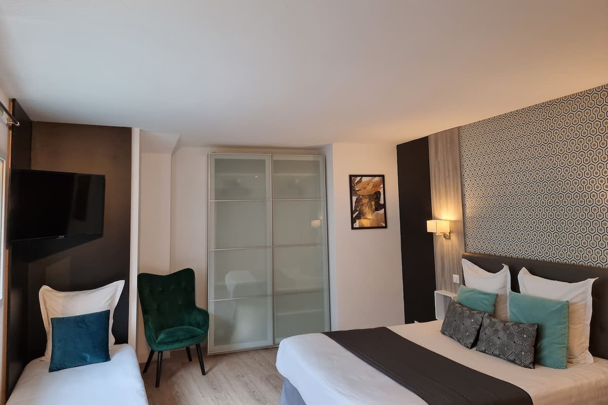 1 bedroom, premium bedding, in-room safe, individually decorated