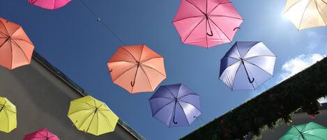 المنشأة من الخارج