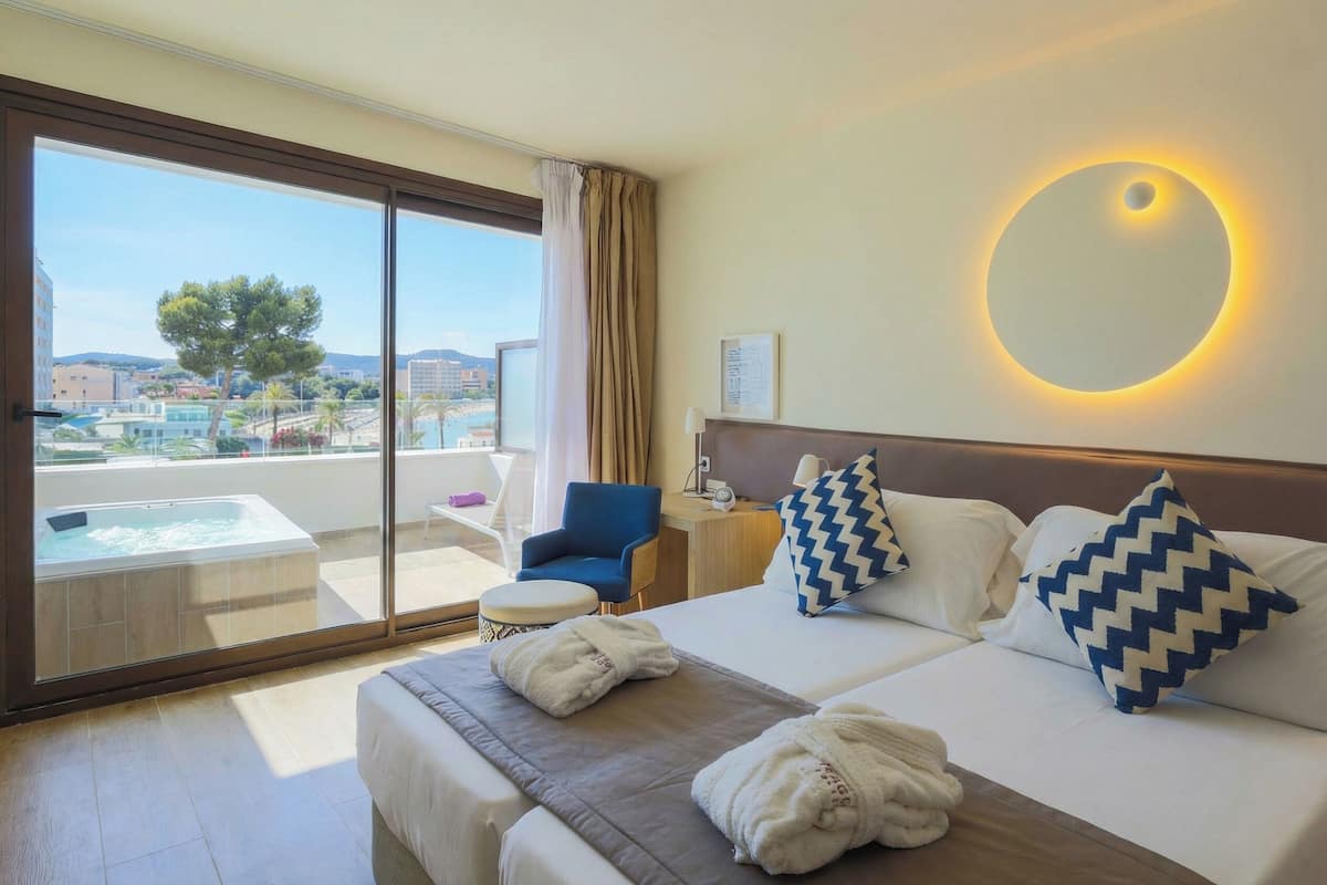 Double Room, Terrace (Jacuzzi)