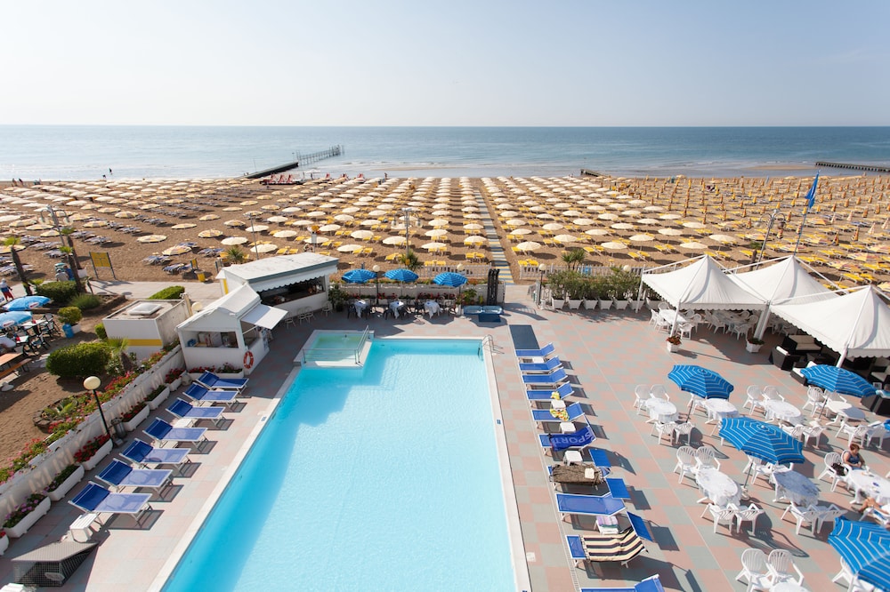 Hotel Marina