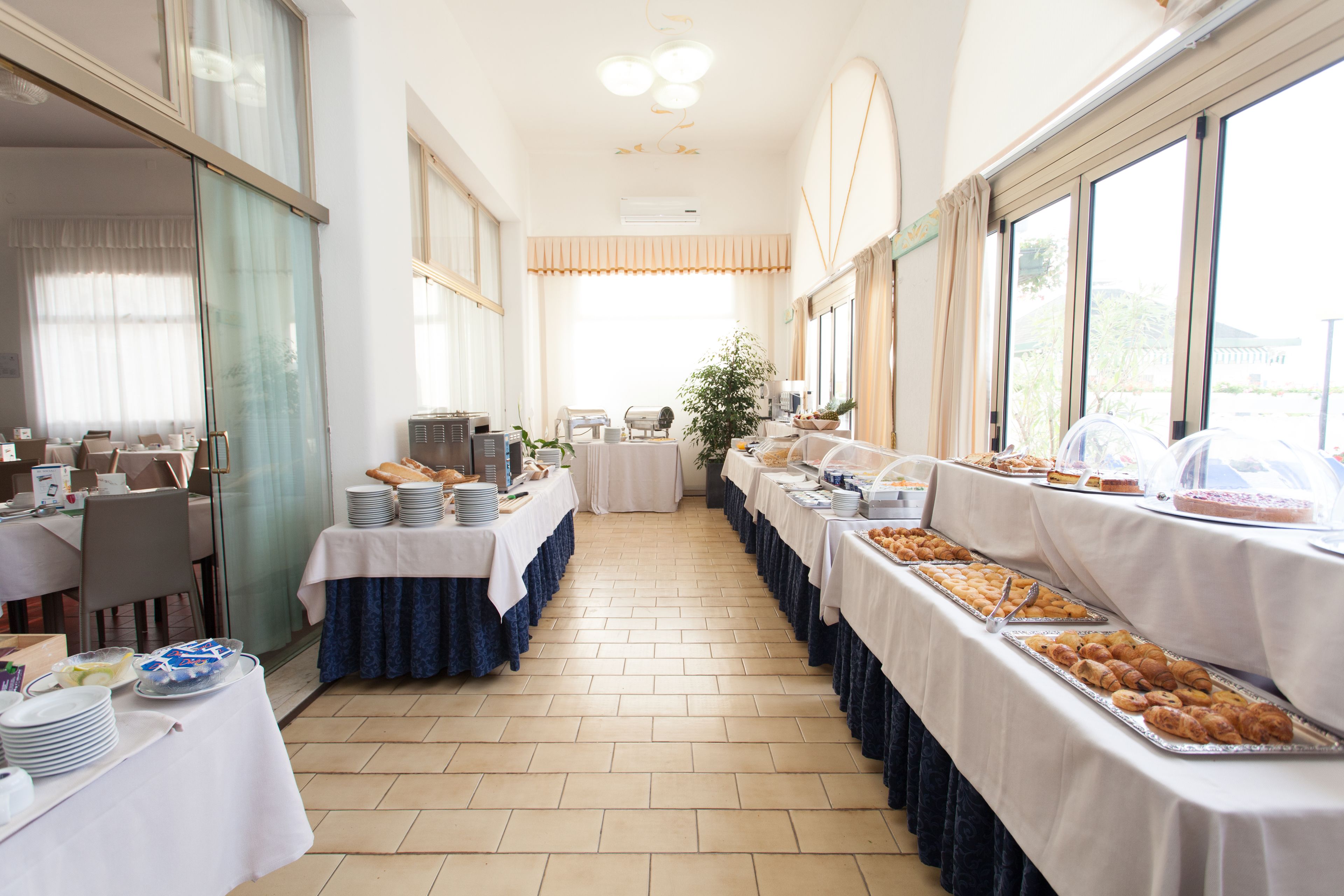 daily buffet breakfast (eur 15 per person)