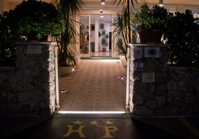 Entrada de la propiedad