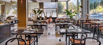 Elba Almería Business & Convention Hotel