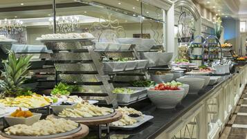 Daily buffet breakfast (EUR 16 per person)