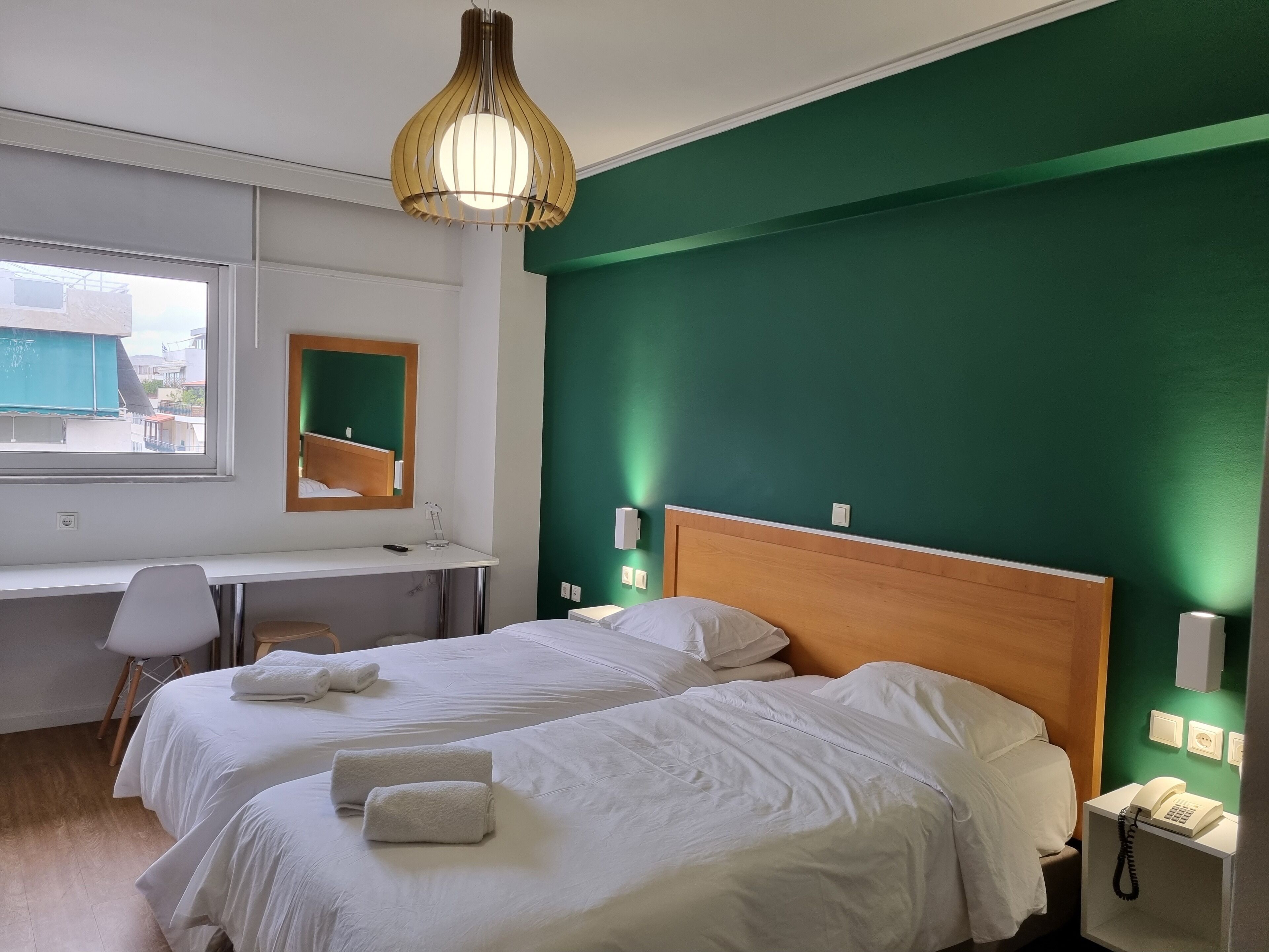 Business Room | 1 Schlafzimmer, Schreibtisch, laptopgeeigneter Arbeitsplatz