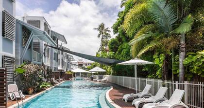 Mantra Aqueous on Port