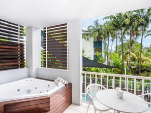 ห้องพัก (Spa) | ตู้นิรภัยในห้องพัก, เตารีด/โต๊ะรีดผ้า, เปล/เตียงเด็กอ่อน, เตียงเสริม/เปล