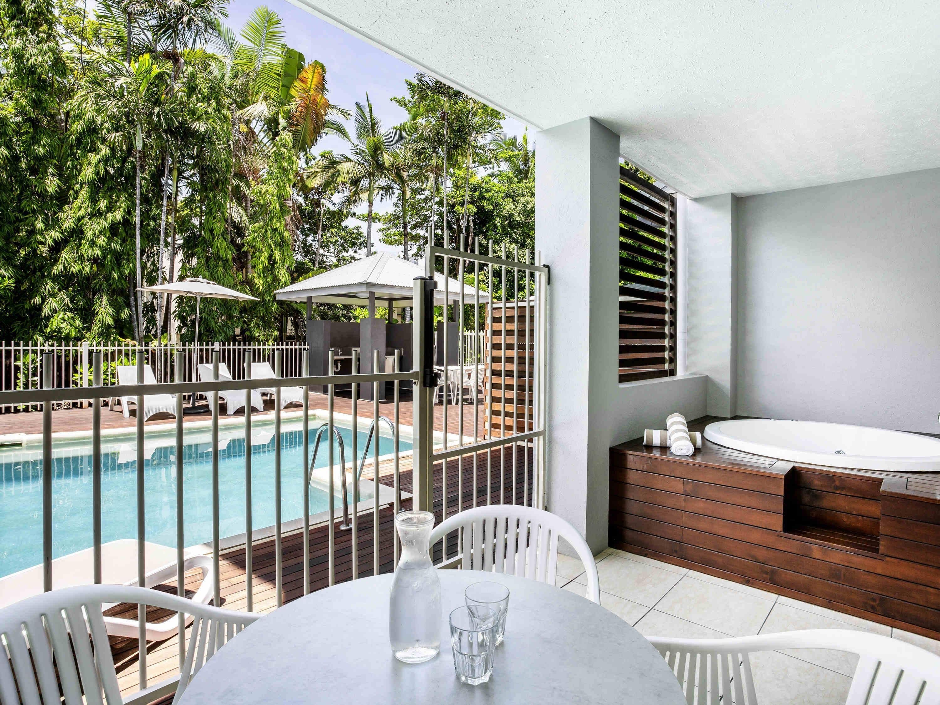 Room, 1 Bedroom (Swim Out) | In-room safe, iron/ironing board, cots/infant beds, rollaway beds