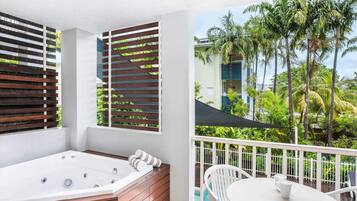 Room (Spa) | In-room safe, iron/ironing board, cribs/infant beds, rollaway beds