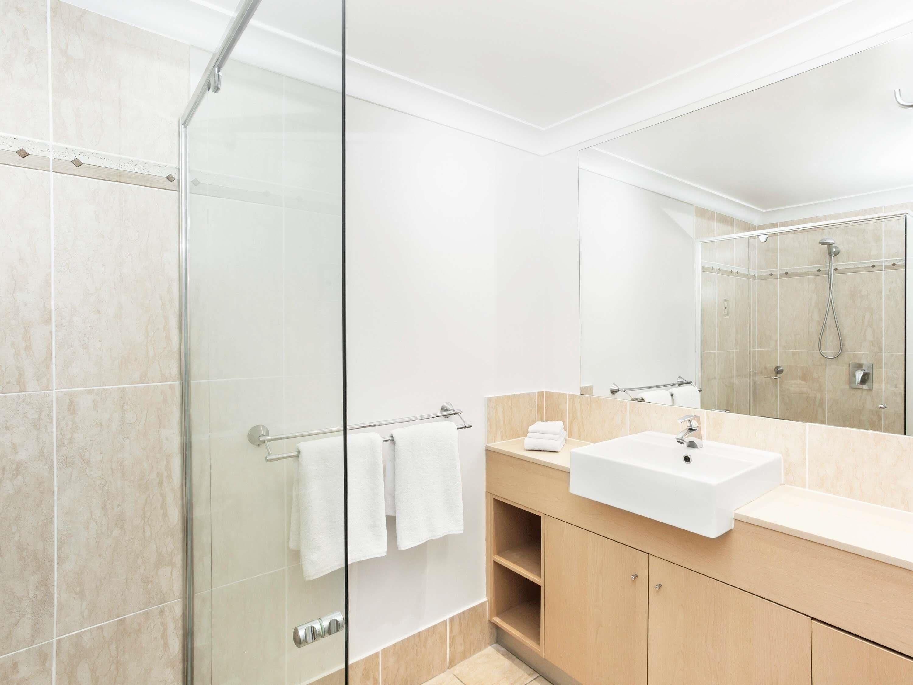 客房 (Spa) | 客房内保险箱、熨斗/熨衣板、婴儿床、折叠床/加床（额外收费）