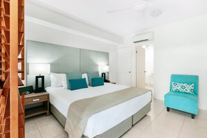 In-room safe, iron/ironing board, cribs/infant beds, rollaway beds - Mantra Aqueous on Port (Port Douglas)