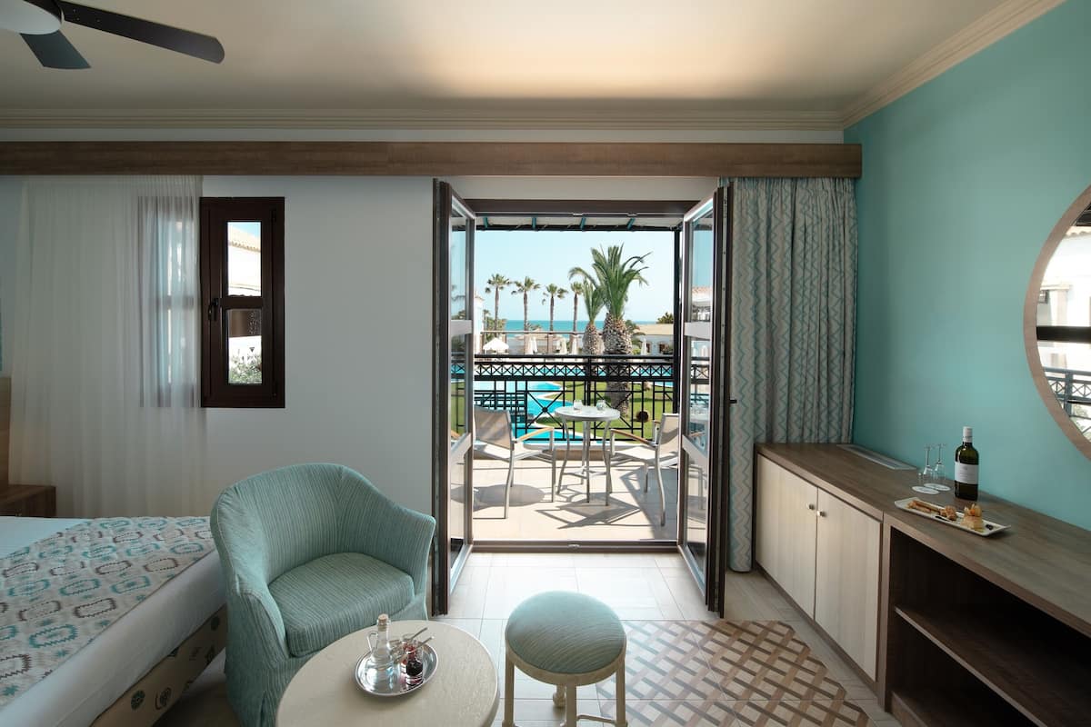 Double Bungalow Sea View | Minibar, coffres-forts dans les chambres, bureau, Wi-Fi gratuit
