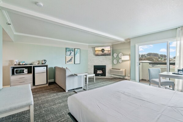 Chambre Standard, 1 très grand lit, balcon