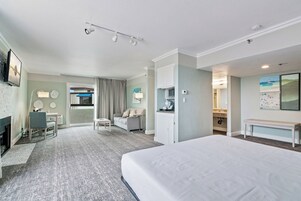 Superior Room | Blackout drapes, iron/ironing board, free WiFi, bed sheets